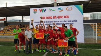 Giao hữu bóng đá giữa Công ty CP Him Lam Thủ đô và Công ty BĐS Viettel